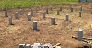 Фундамент на забивных жб сваях под ключ в Краснокаменске - фундамент из забивных железобетонных свай цена от 3178 руб/м2